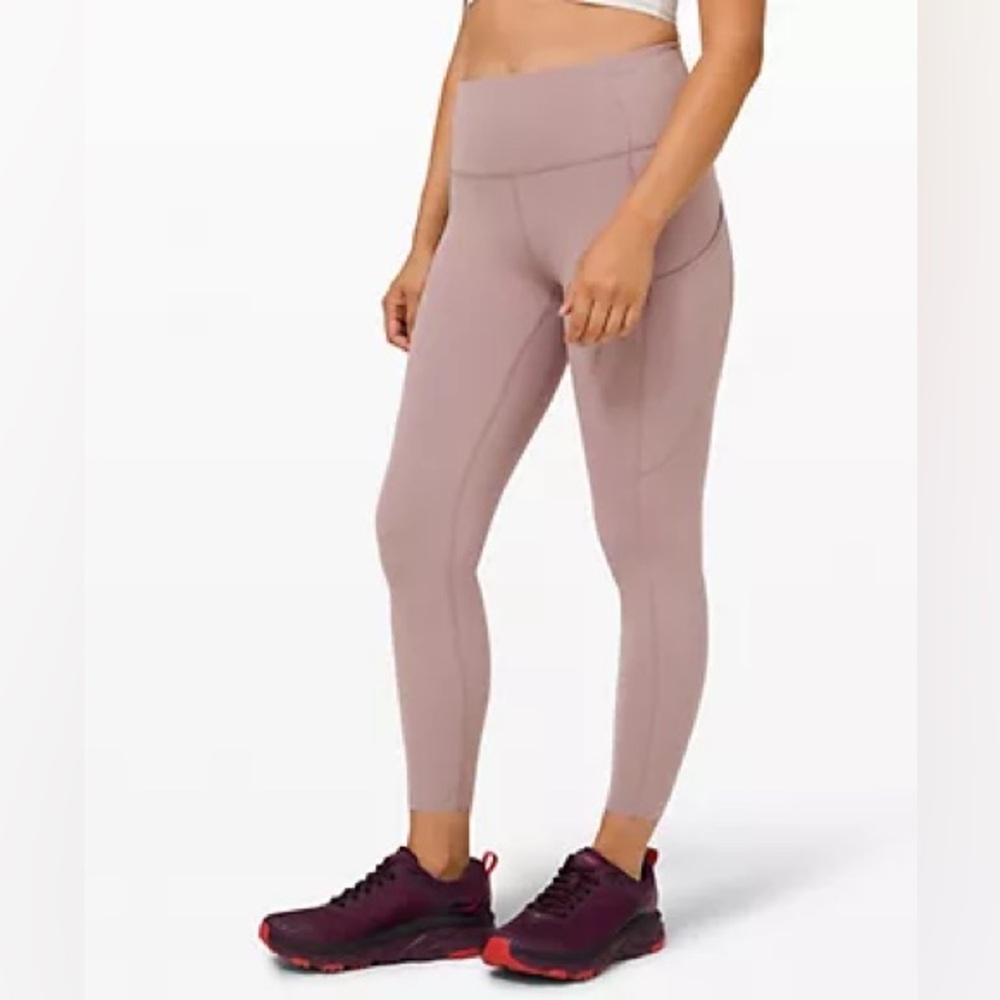 Fast and Free High-Rise Tight 25”
